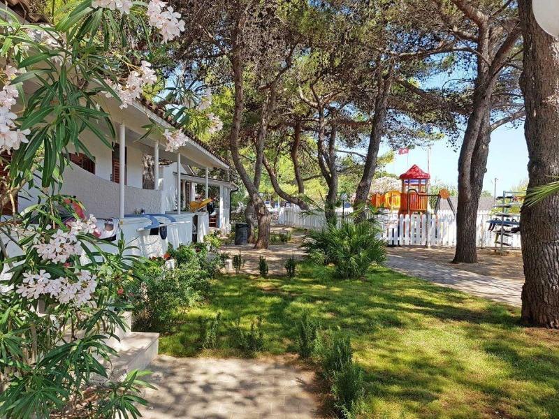 Hotel Gabbiano Beach Vieste Exterior photo